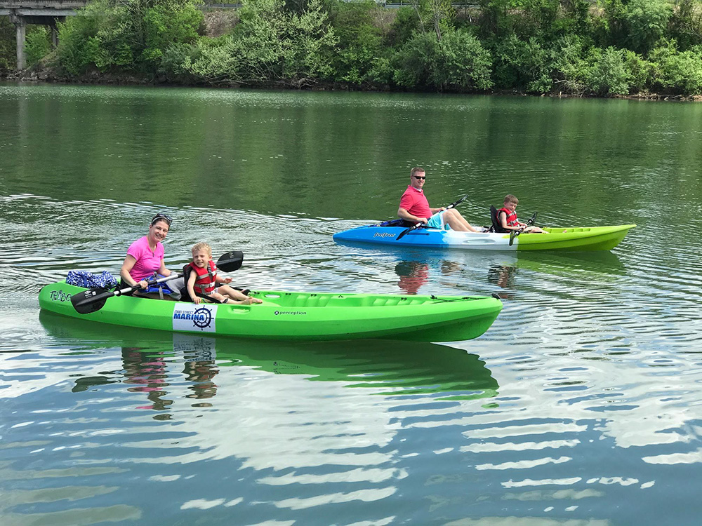 Kayaks on Lake Taneycomo in Branson MO